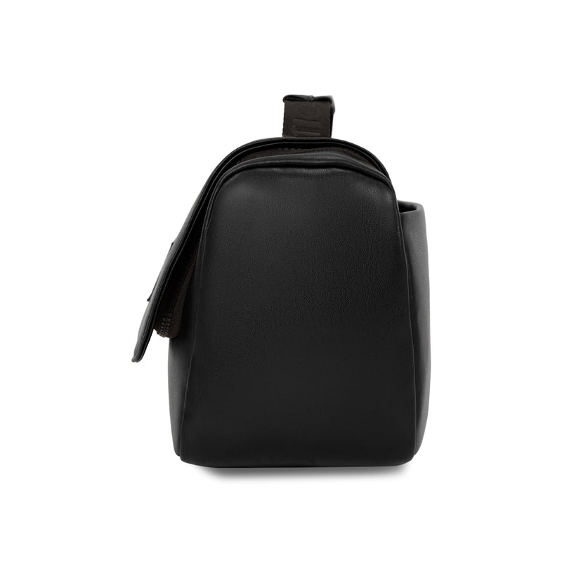 District Hanging Toiletry